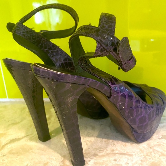 Stuart Weitzman platform heels size 5.5 - Picture 3 of 3